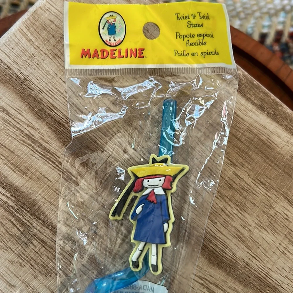Madeline & Friends Twist & Twirl Straw 1999 New Sealed Rare HTF Blue Reusable - Picture 2 of 8